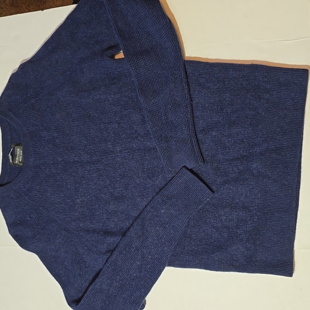 Nordstrom 100% Cashmere Mens Crewneck Sweater Navy Size L See Measurements